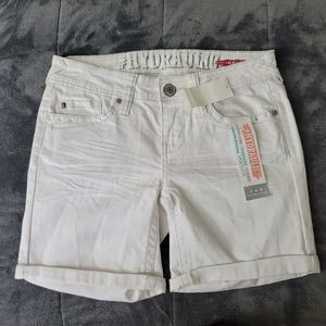 Hydraulic White Shorts Size 3/4